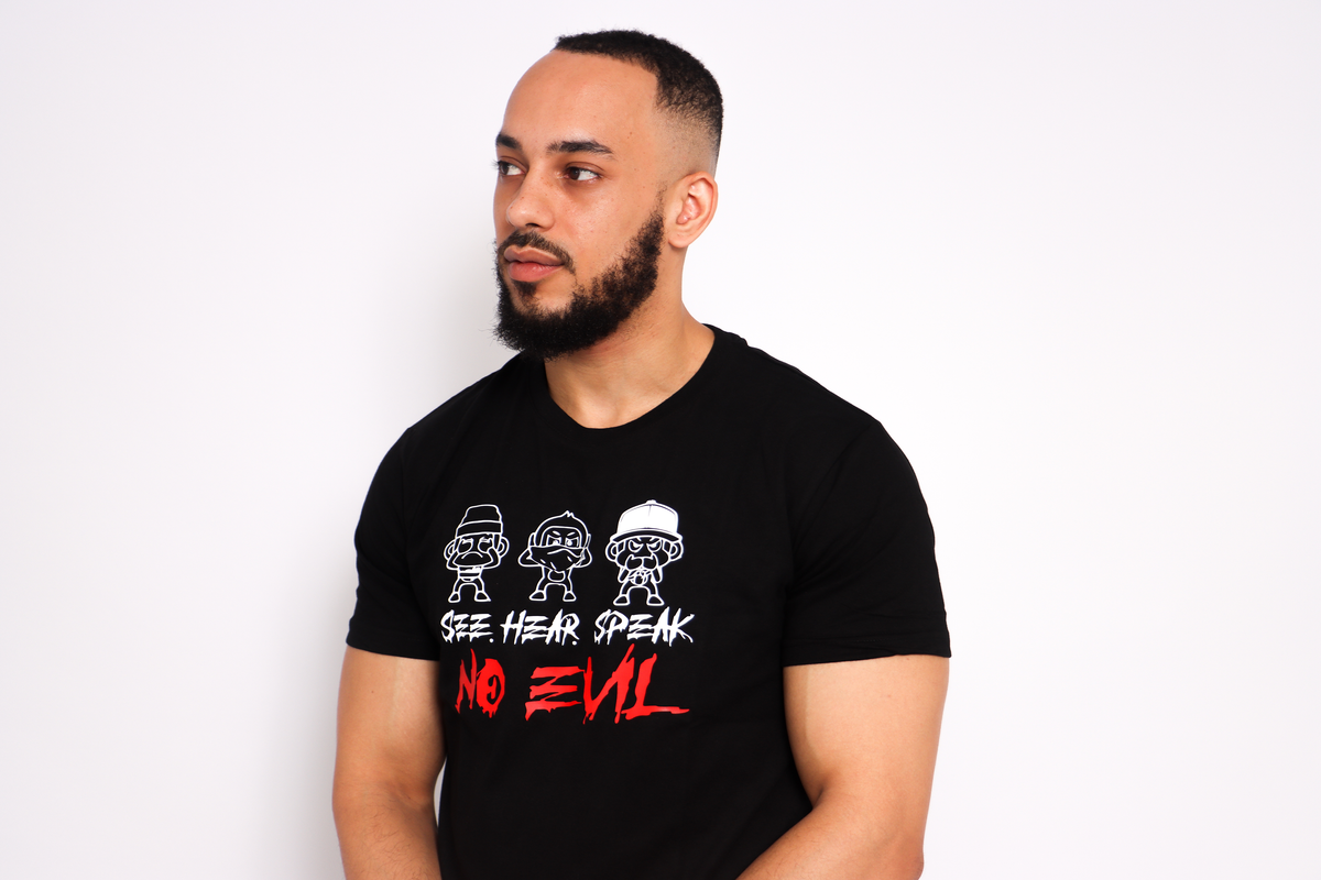 MEN BLACK TEE