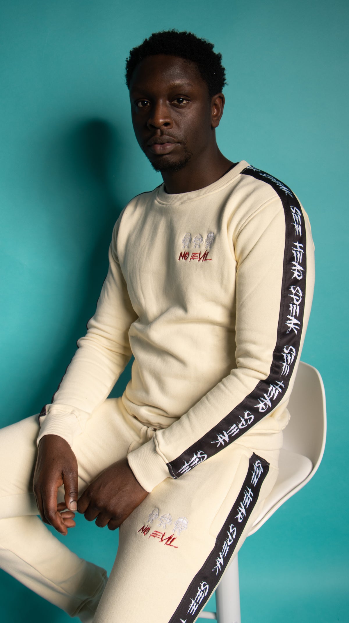 Signature Jumper Tracksuit Cream